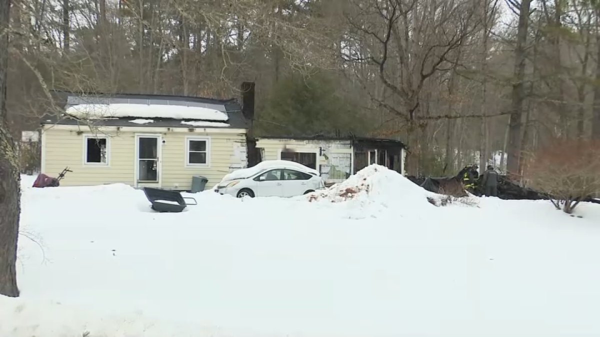 Townsend house fire leaves one dead – NBC Boston