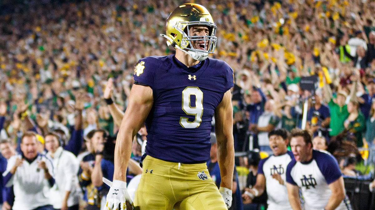 Could Eli Raridon become Drake Maye's ‘best friend' in Patriots' offense?