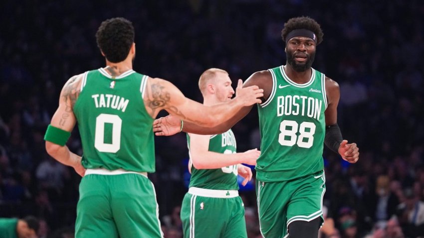 Neemias Queta, Jayson Tatum