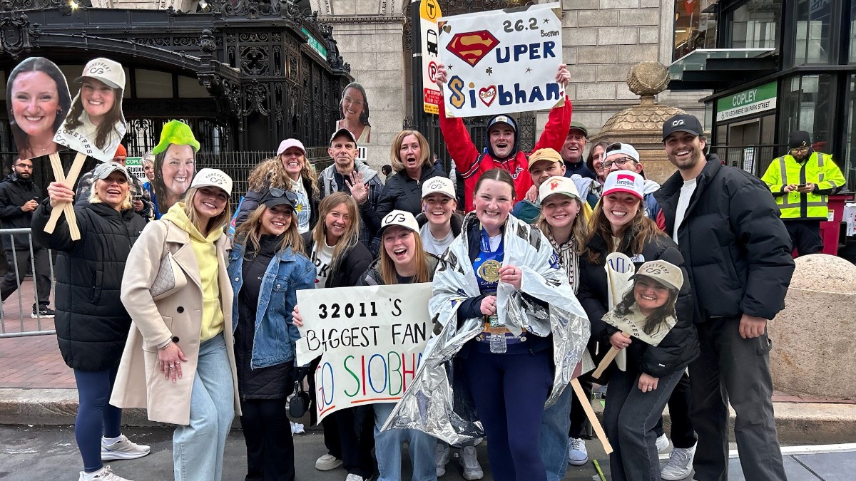 Runner heartened by support after finishing Boston Marathon with fractured pelvis