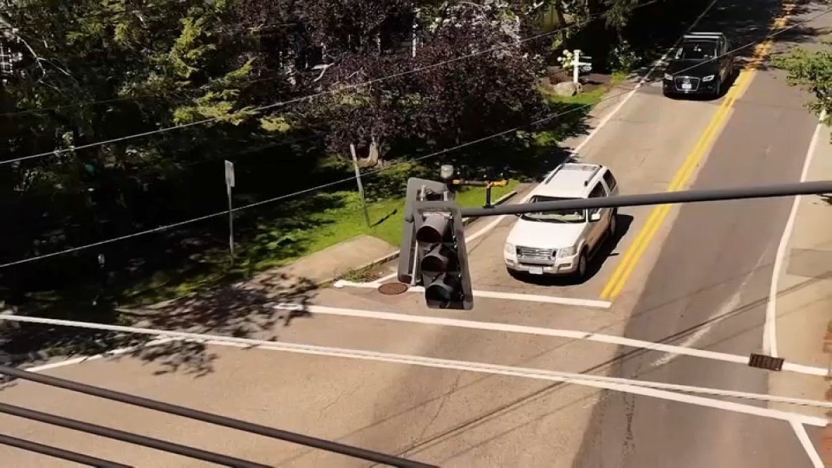 Could traffic cameras soon ticket Massachusetts drivers by mail?