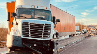 Mass. Pike traffic after semi crash on I-495 in Westboro – NBC Boston