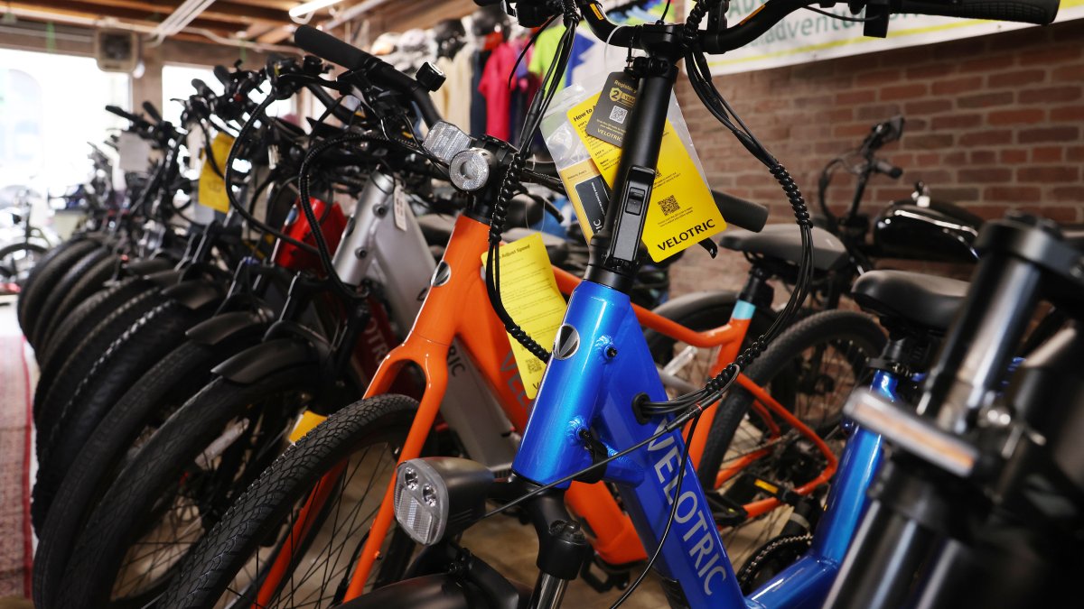 Healey files ‘first-in-the-nation' legislation regulating e-bikes, mopeds and scooters