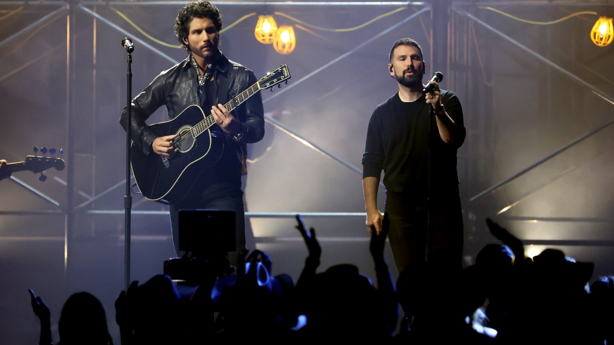 Country duo Dan + Shay announce new tour with 3 stops in New England