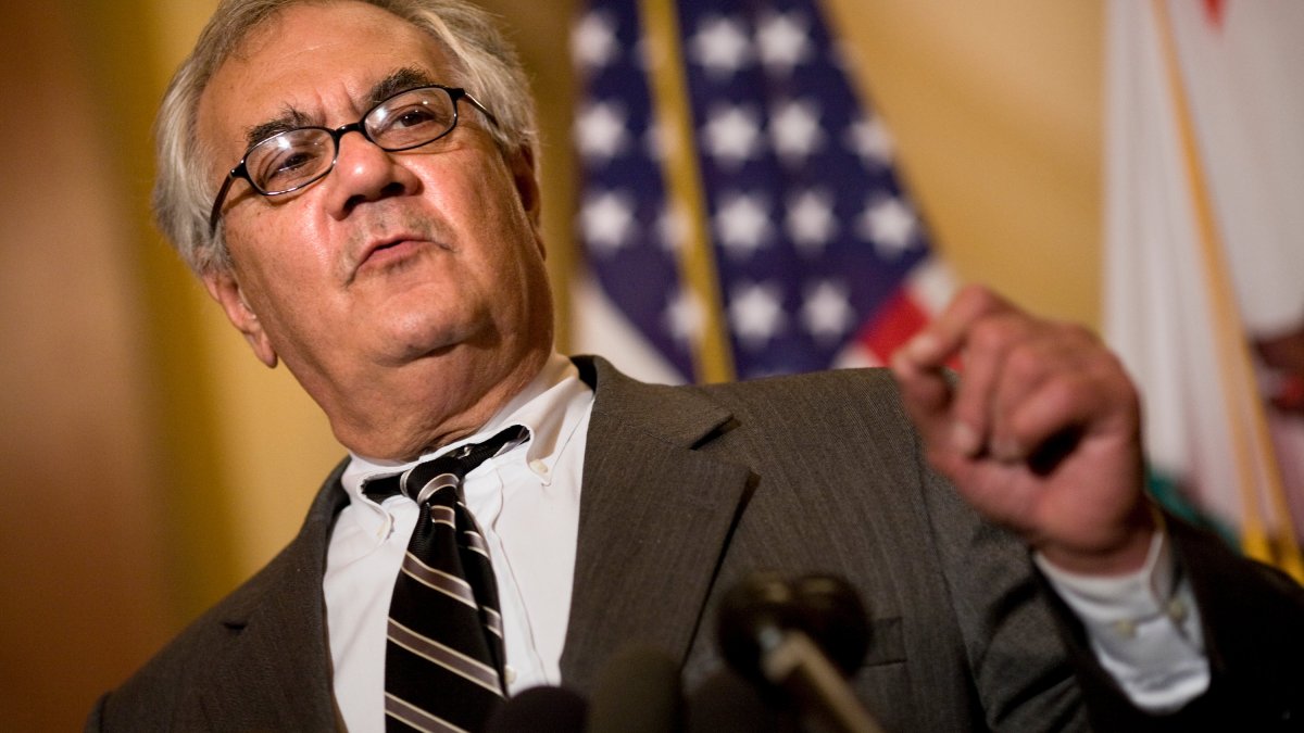 ‘He really made a change in this world': Advisor, friend on Barney Frank's lif...