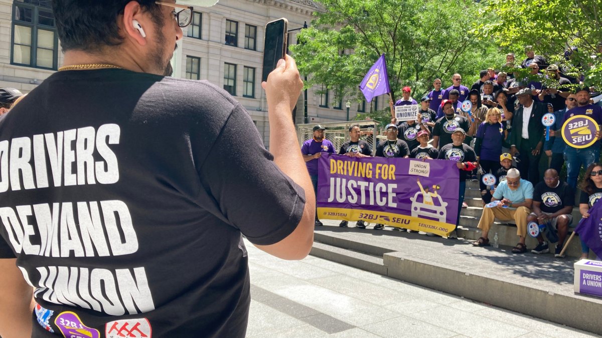 Rideshare drivers union in Mass. says it's the 1st to be recognized in the U.S.