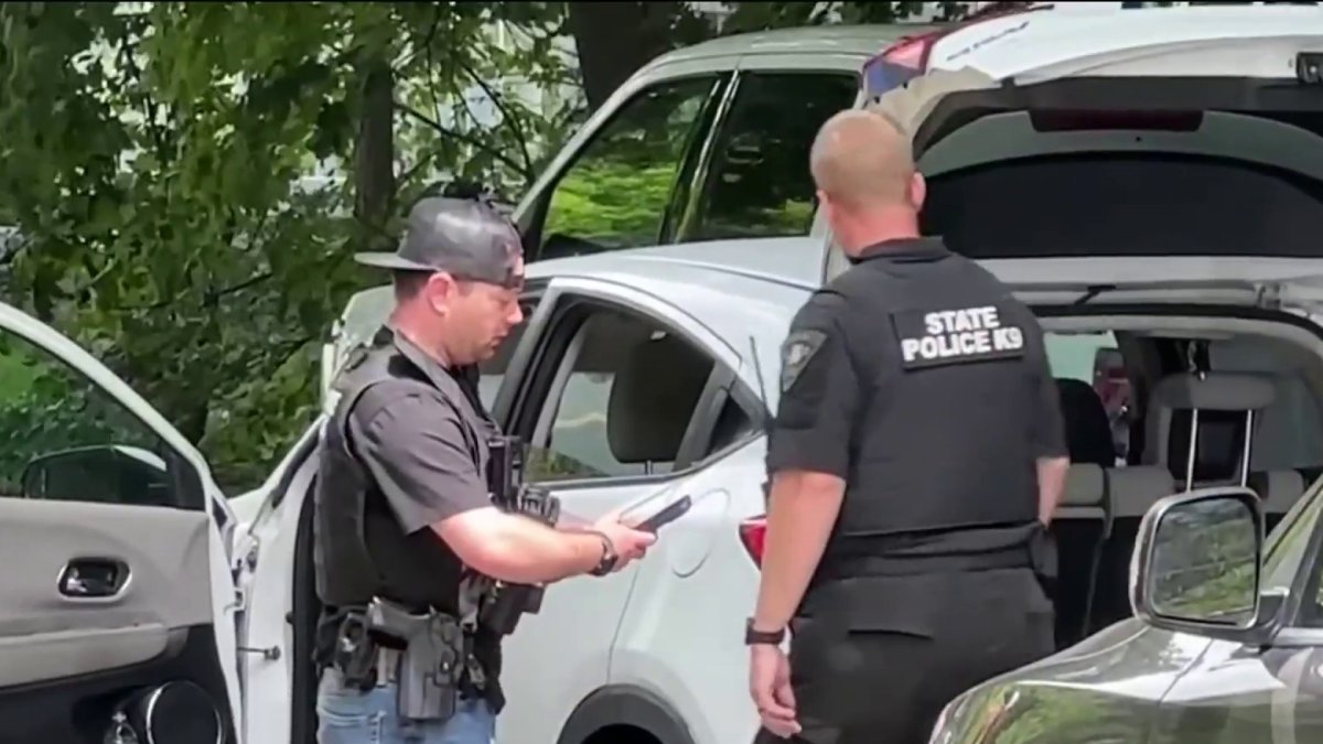 Driver flees from police, strikes law enforcement cruiser in Malden