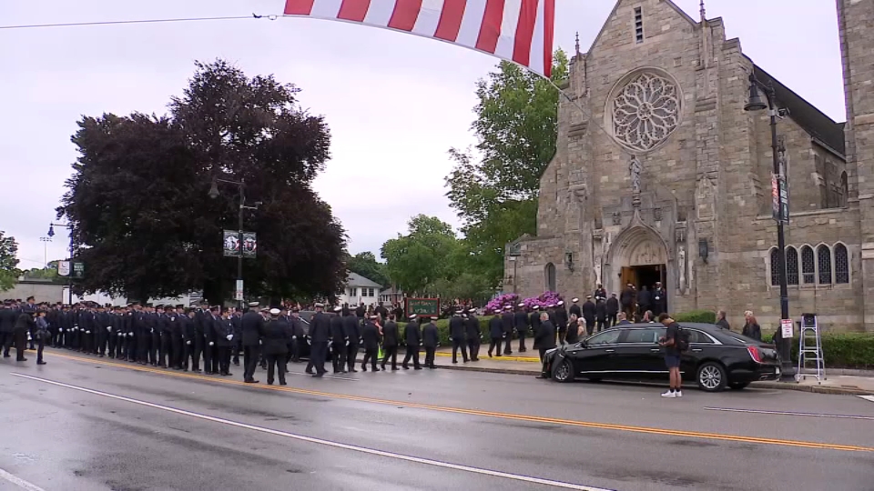 Boston firefighter Robert “Bobby” Kilduff Jr. honored at wake – NBC Boston