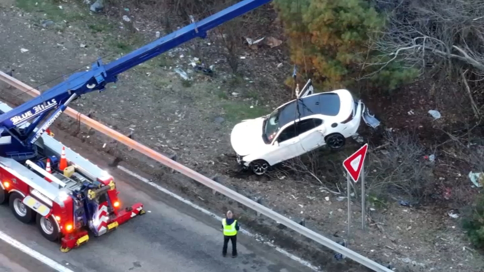 I-93 crash in Milton sends car into woods and leaves 5 injured – NBC Boston