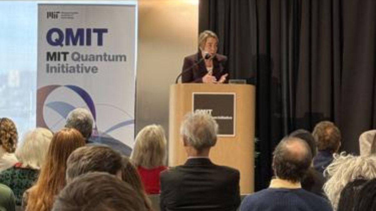 Gov. Healey announces $25M for new MIT quantum computing lab