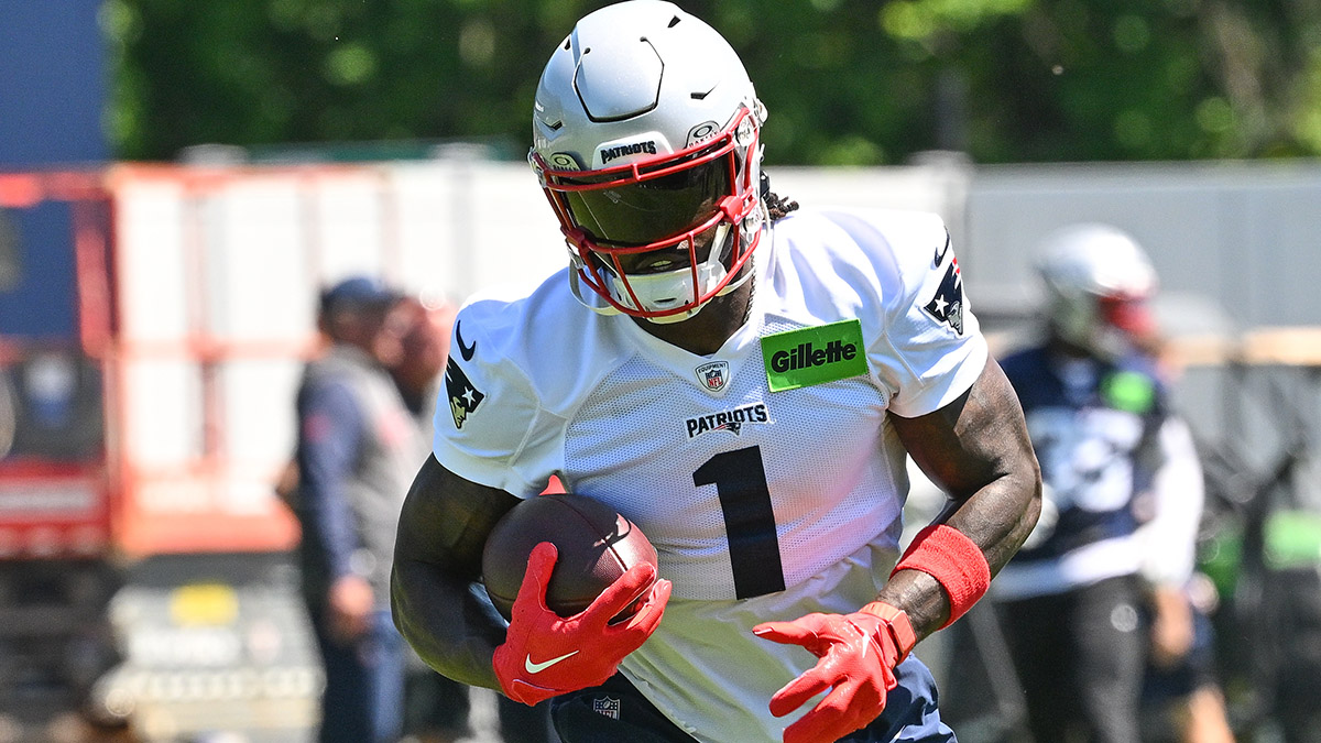 Where A.J. Brown ranks on ESPN's list of top 10 NFL wide receivers