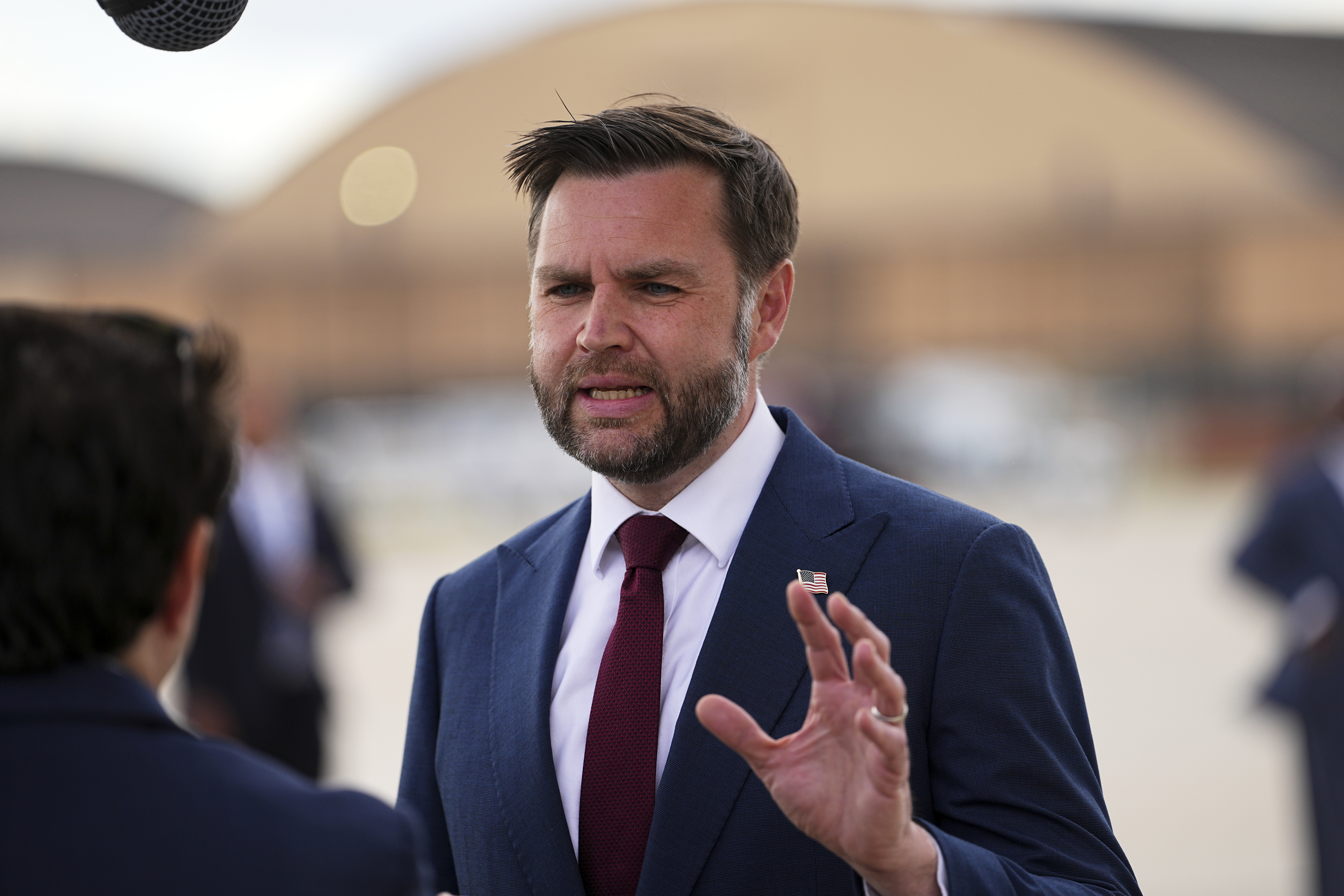 JD Vance says Watergate would be 'a 12-hour news story' today