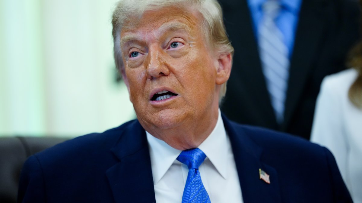 Trump says he won't sign bipartisan housing bill until voter ID measure passes