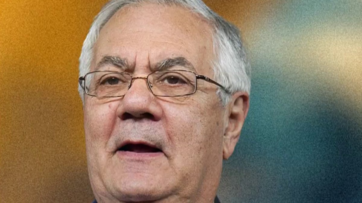‘An incredible force': Memorial service honors former Congressman Barney Frank