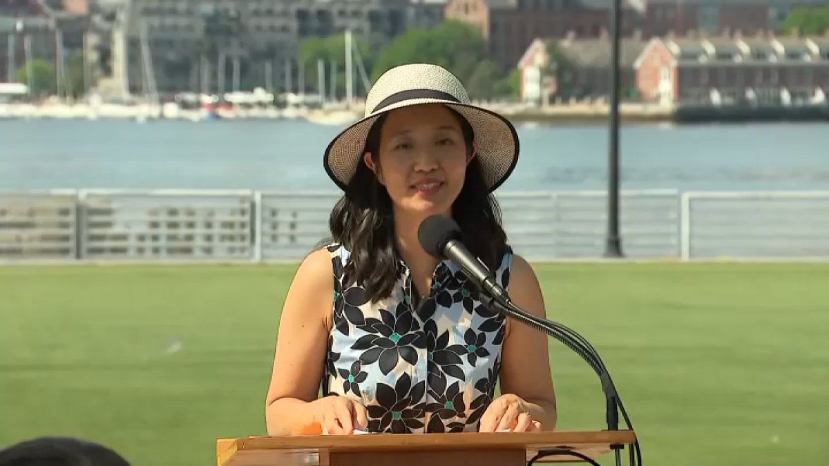 Mayor Wu announces extended last call at Boston bars during World Cup