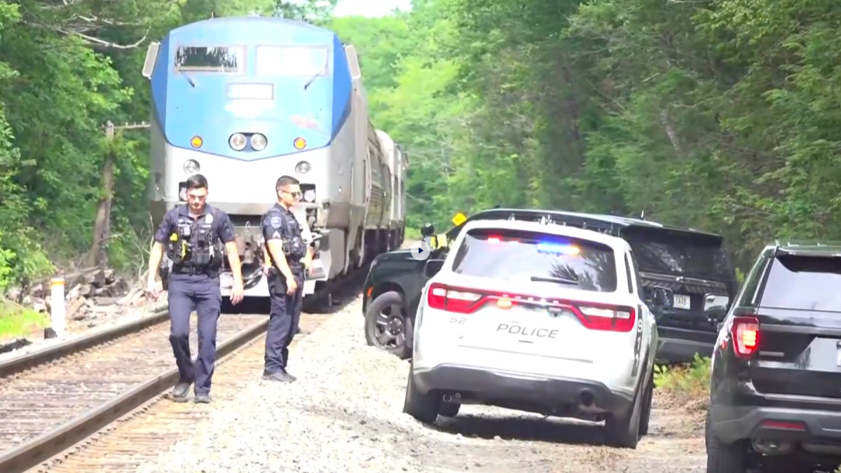 Amtrak train strikes, kills man in Old Orchard Beach, Maine
