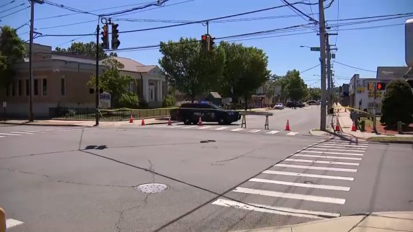 2 dead, 1 injured in shooting near West Haven, Conn. bar – NBC Boston
