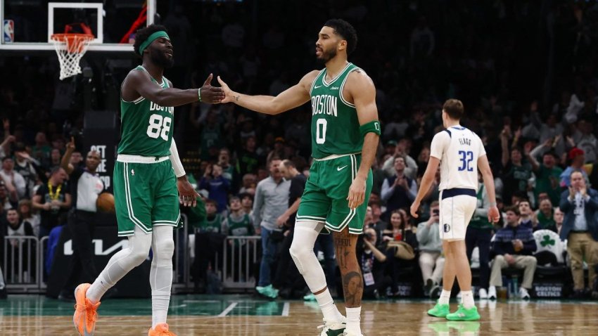 Neemias Queta, Jayson Tatum