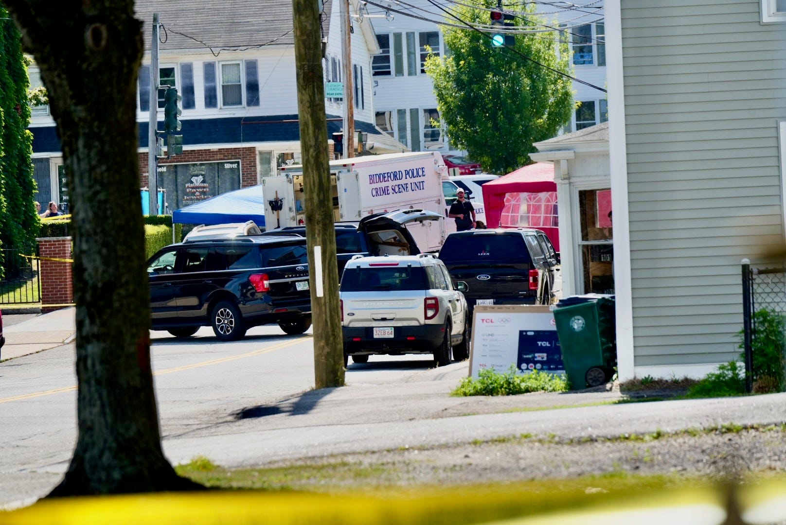 Vetting of ICE officer under internal review after Maine shooting: Trump's border czar
