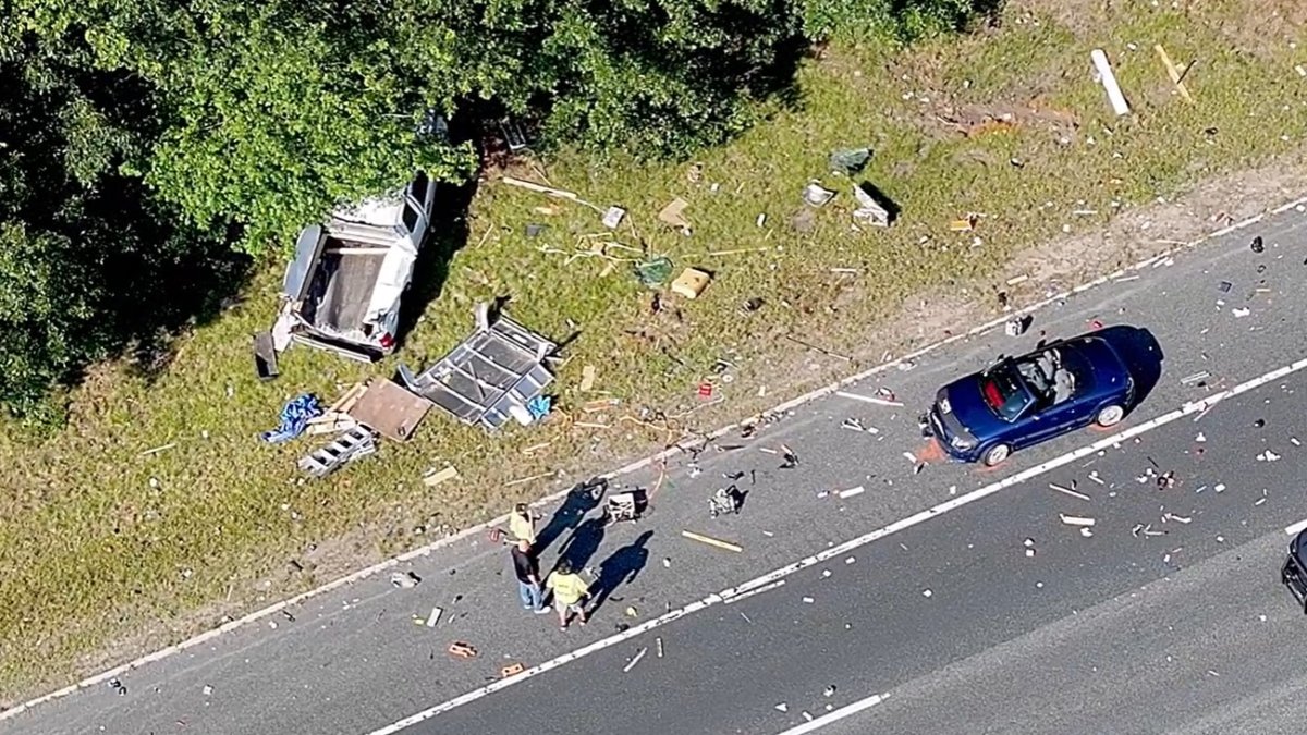 Person killed in crash that closed I-195 in Westport identified