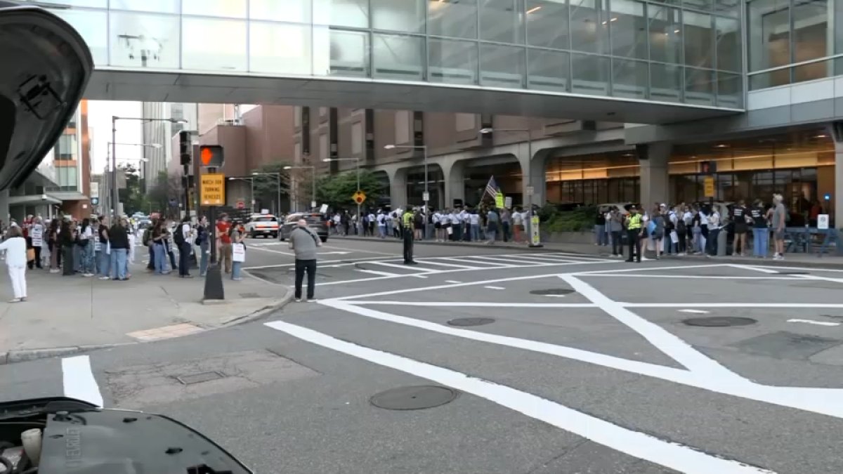 Brigham and Women's nurses say they're ready to return to work but may be locked out