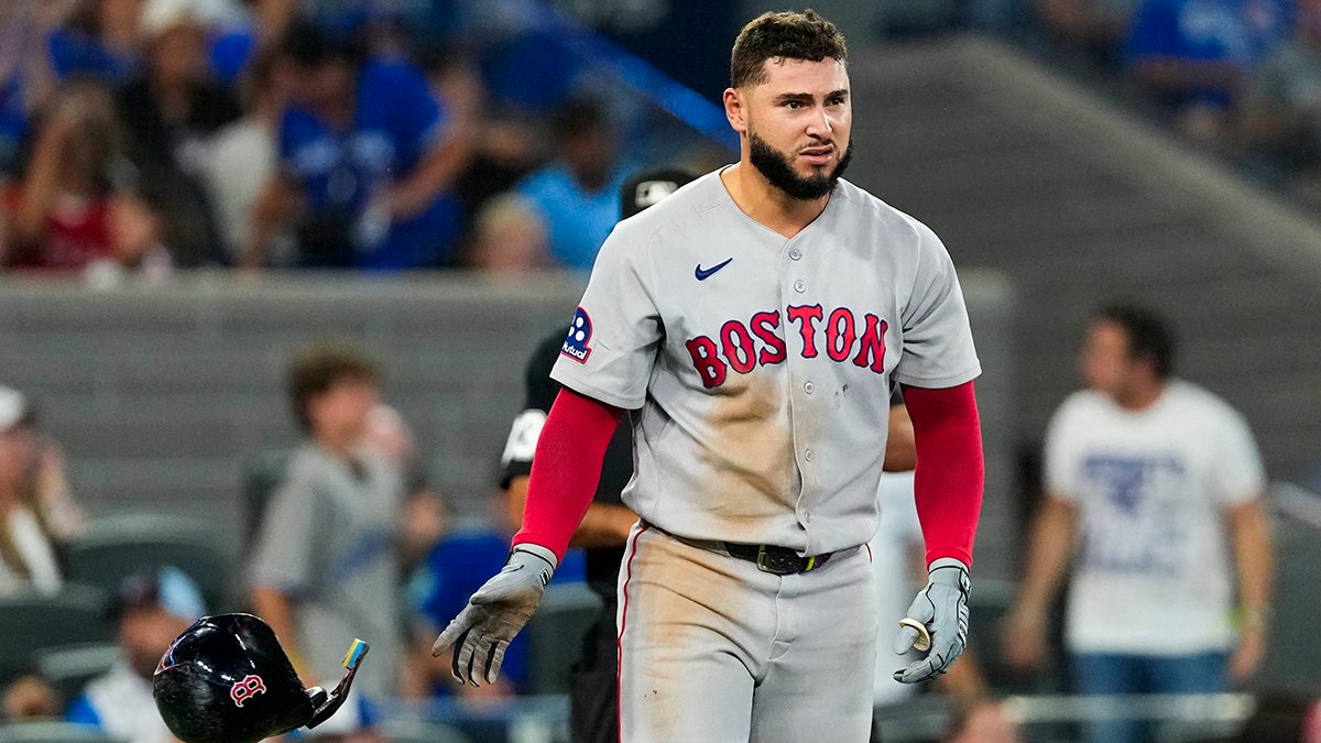 Lack of clutch hits largely to blame for Red Sox losing streak