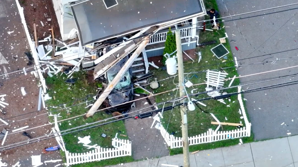 3 people hurt after car crashes into utility pole, home in Brockton