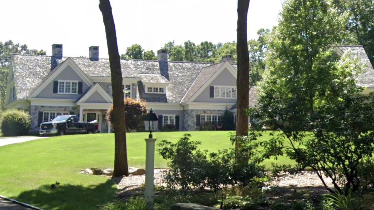 Massachusetts home on golf course sells for $9.3M