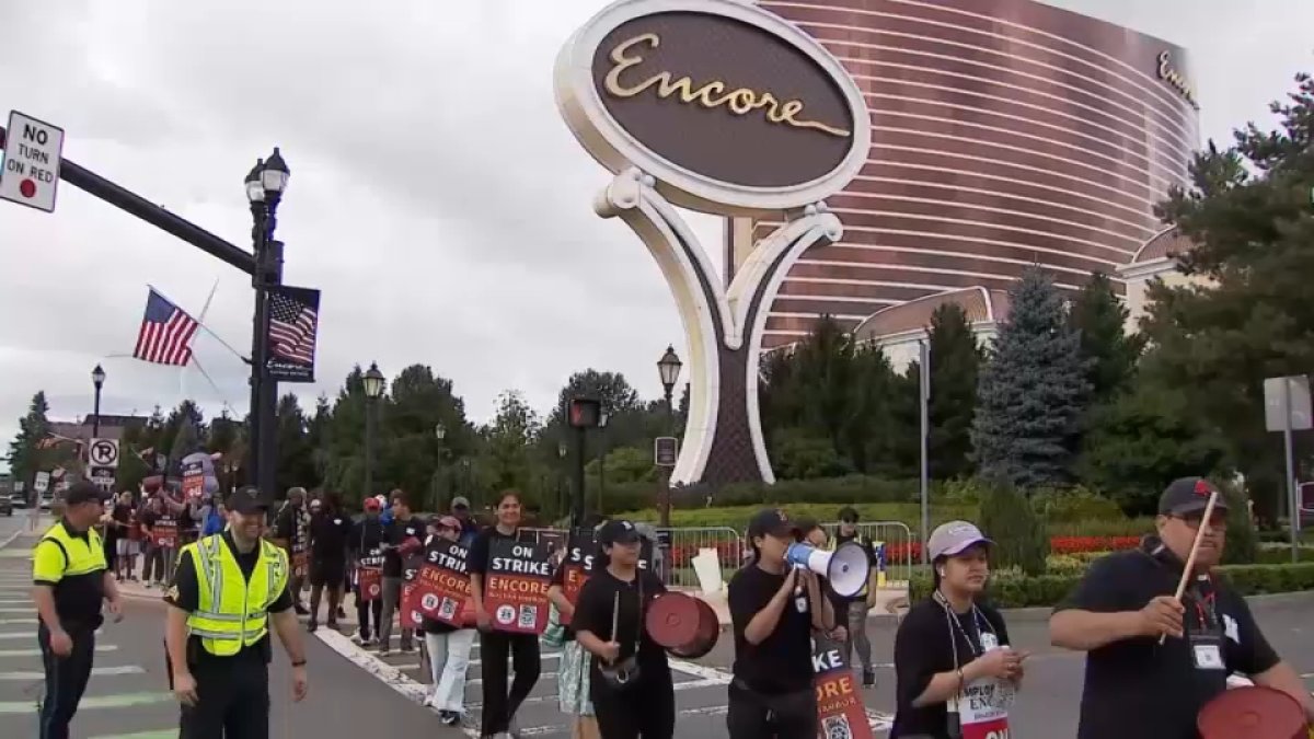 Workers continue picketing outside Encore Boston Harbor casino in Everett
