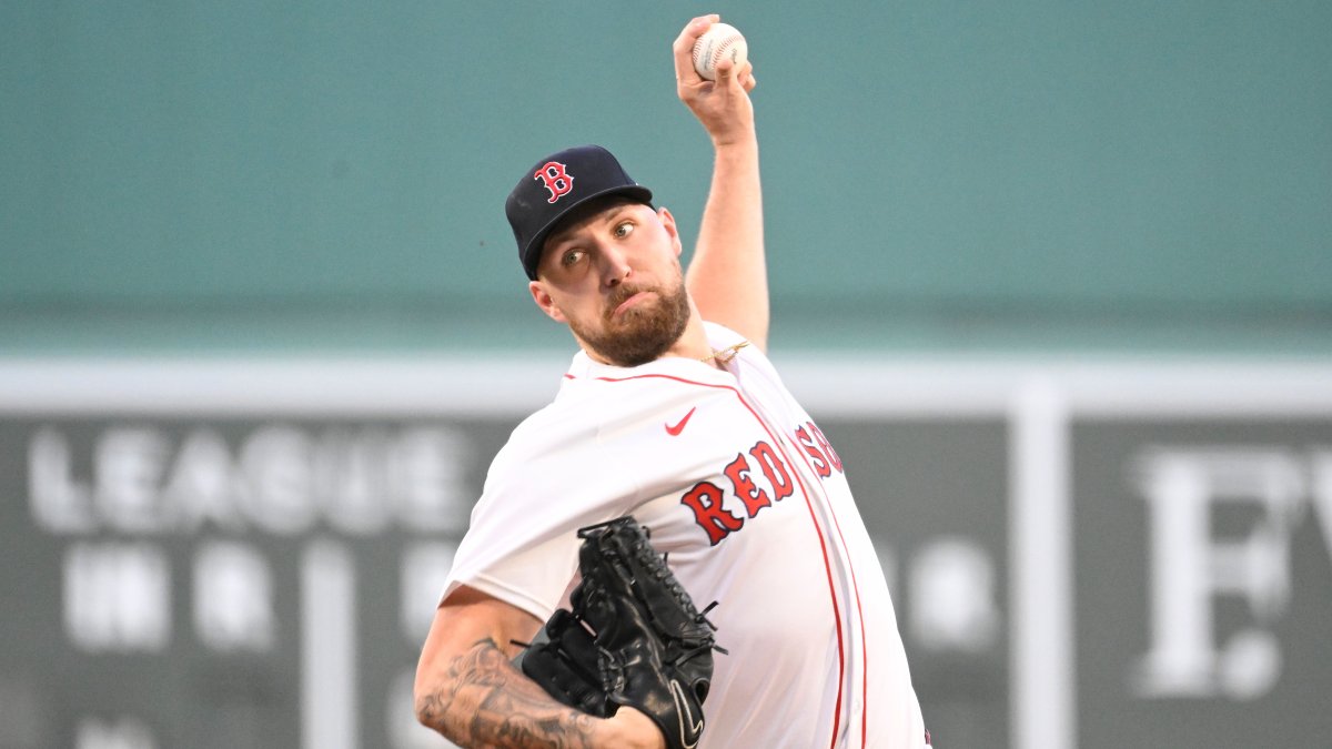 Garrett Crochet continues to progress, still not ready to get in ‘game mindset'