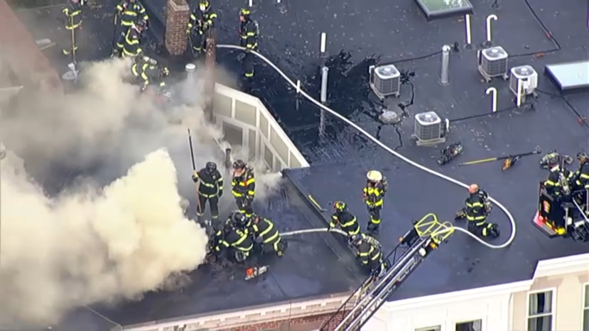VIDEO: Building fire sends smoke above Somerville, MA – NBC Boston