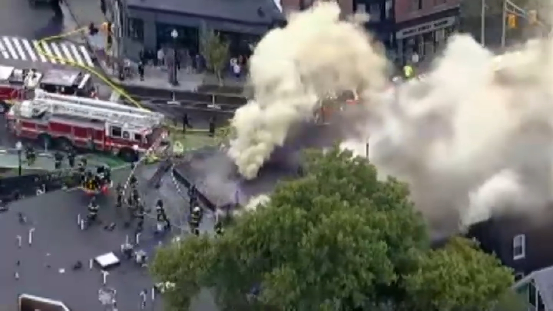 VIDEO: Building fire sends smoke above Somerville, MA – NBC Boston