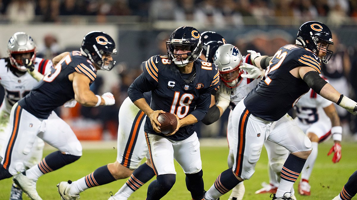 Stock Patriots defense can't corral Caleb Williams, Bears in key spots
